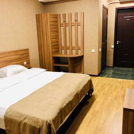 Lords Hotel Tbilisi ภายนอก รูปภาพ